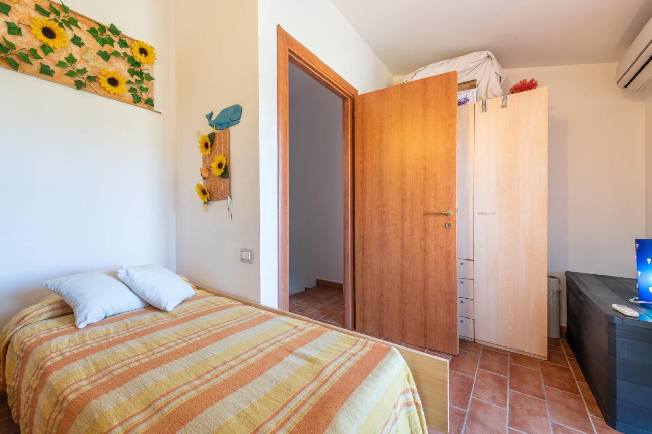 Villetta Gelsomino Calasetta Bagian luar foto
